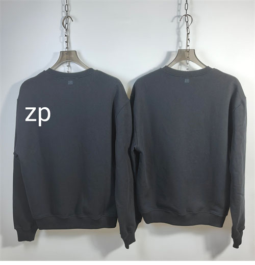 A M I 아미 24FW 스몰 하트 로고 맨투맨 블랙 레플리카 11번 이미지 - 의류 | 세미샵 레플리카 사이트