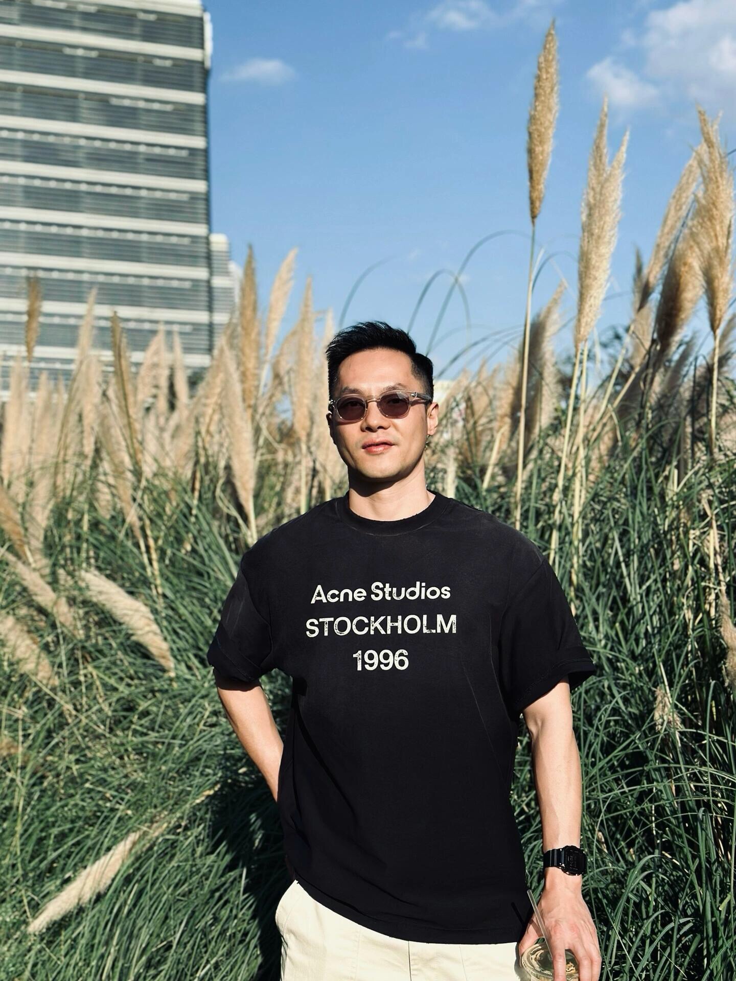 Acne Studios 아크네스튜디오 스톡홀름 그래픽 프린트 티셔츠 “2COLOR” 레플리카 2번 이미지 - 의류 | 세미샵 레플리카 사이트