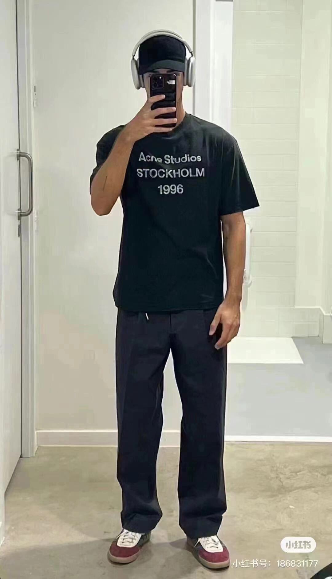 Acne Studios 아크네스튜디오 스톡홀름 그래픽 프린트 티셔츠 “2COLOR” 레플리카 5번 이미지 - 의류 | 세미샵 레플리카 사이트