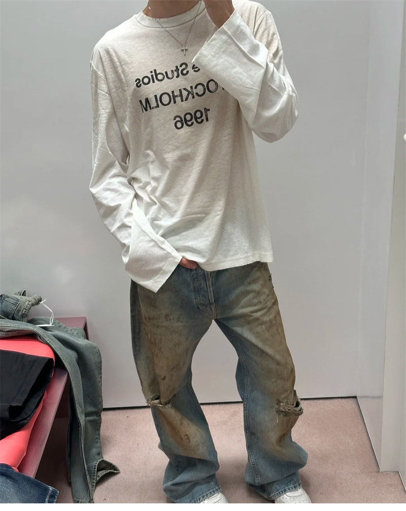 Acne Studios 아크네 로고 디스트레스드 긴팔 티셔츠 레플리카 2번 이미지 - 의류 | 세미샵 레플리카 사이트