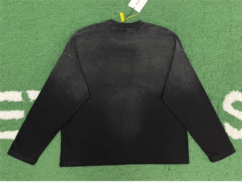 Acne Studios 아크네 로고 프린트 디스트레스드 긴팔 티셔츠 2컬러 레플리카 2번 이미지 - 의류 | 세미샵 레플리카 사이트