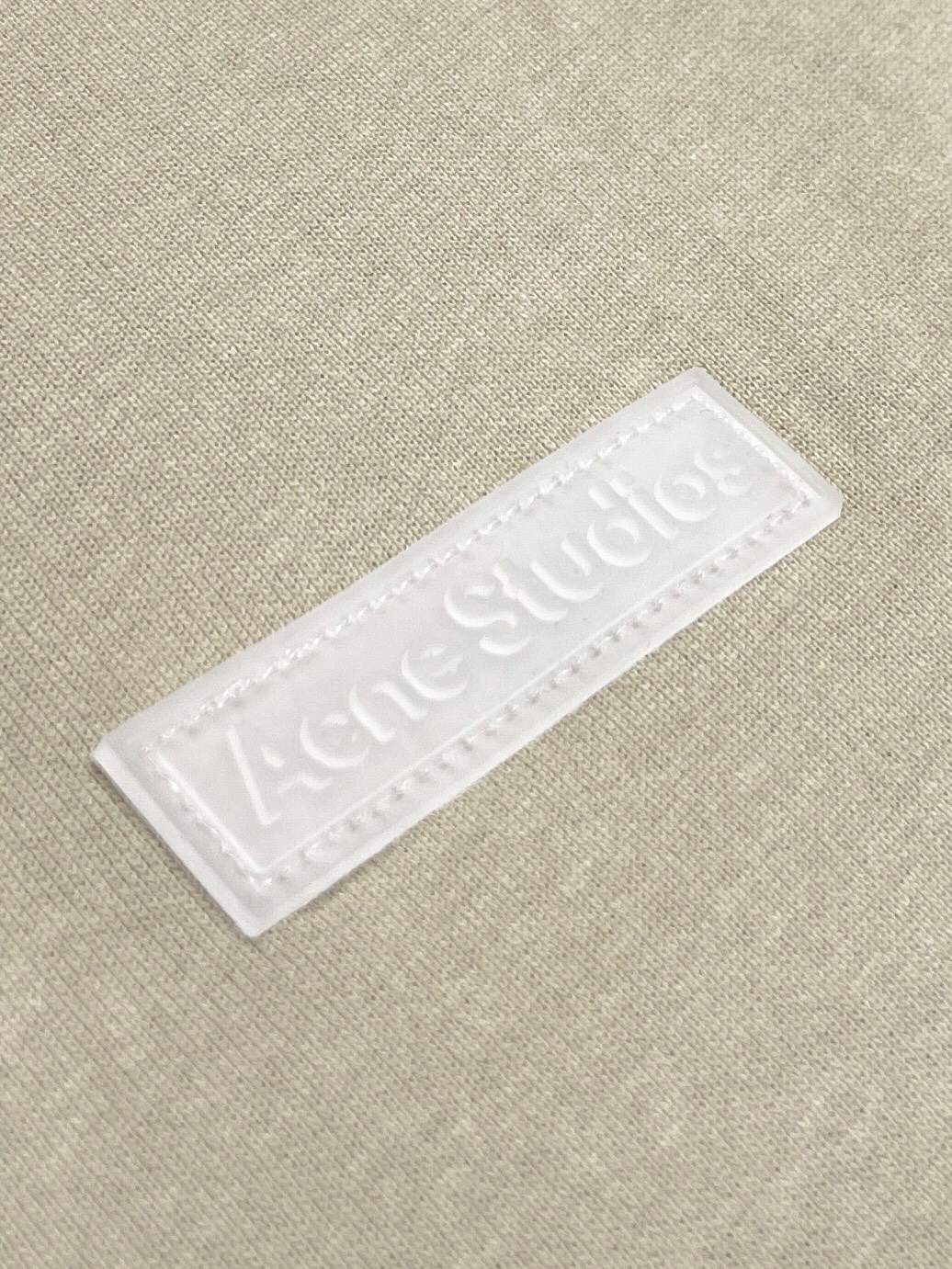 Acne Studios 아크네 스튜디오 백 고무패치 릴렉스 핏 크루넥 반팔 티셔츠 “2COLOR” 레플리카 14번 이미지 - 의류 | 세미샵 레플리카 사이트