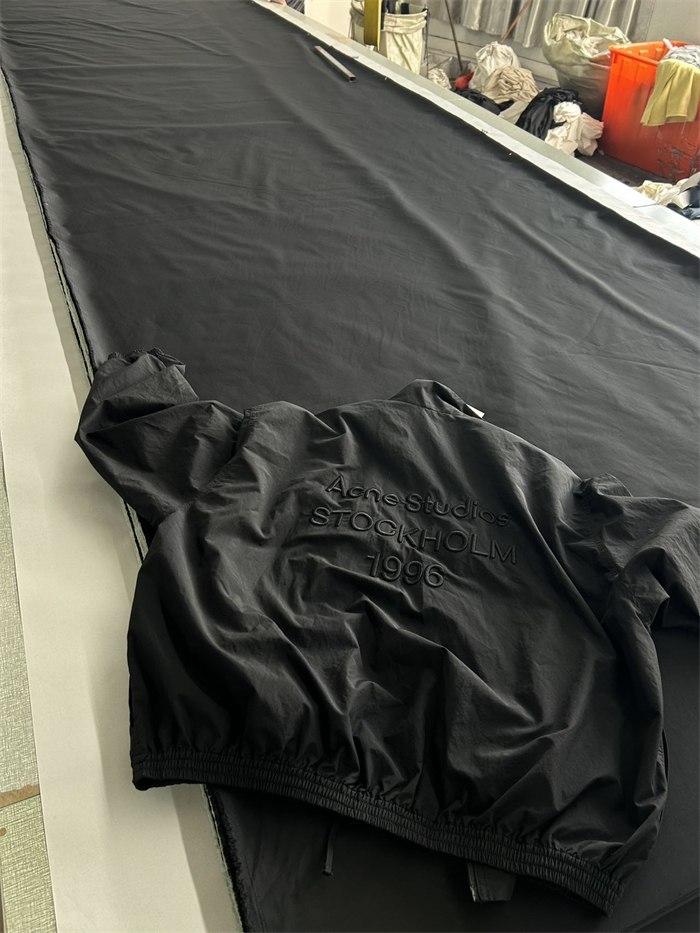 Acne Studios 아크네 1996 자수 집업 윈드브레이커 레플리카 15번 이미지 - 의류 | 세미샵 레플리카 사이트