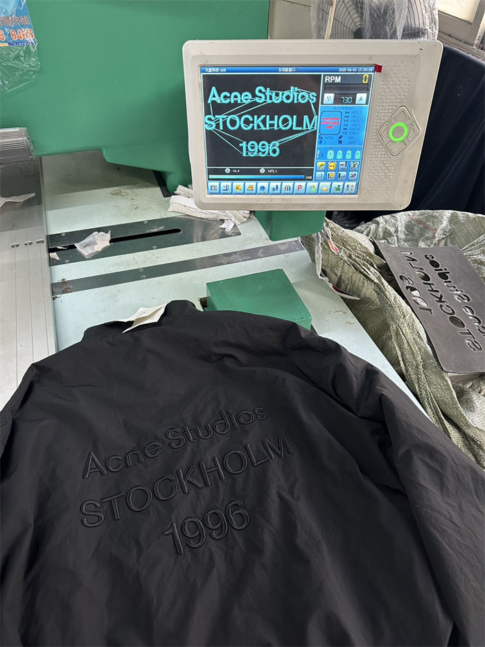 Acne Studios 아크네 1996 자수 집업 윈드브레이커 레플리카 22번 이미지 - 의류 | 세미샵 레플리카 사이트