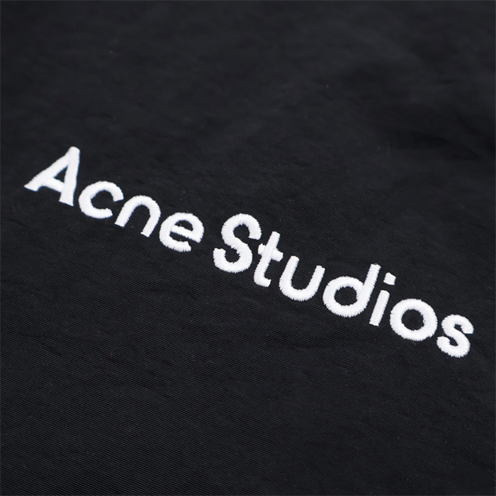 Acne Studios 아크네 x 카파 25SS 릴랙스 숏 팬츠 레플리카 8번 이미지 - 의류 | 세미샵 레플리카 사이트