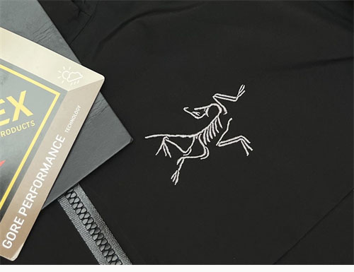 Arc Teryx 아크테릭스 마카이 패딩 보온 방한 자켓 레플리카 6번 이미지 - 의류 | 세미샵 레플리카 사이트