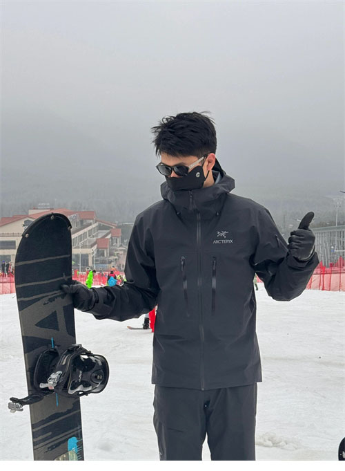 Arc Teryx 아크테릭스 베타 인슐레이티드 고어텍스 다운 자켓 레플리카 15번 이미지 - 의류 | 세미샵 레플리카 사이트