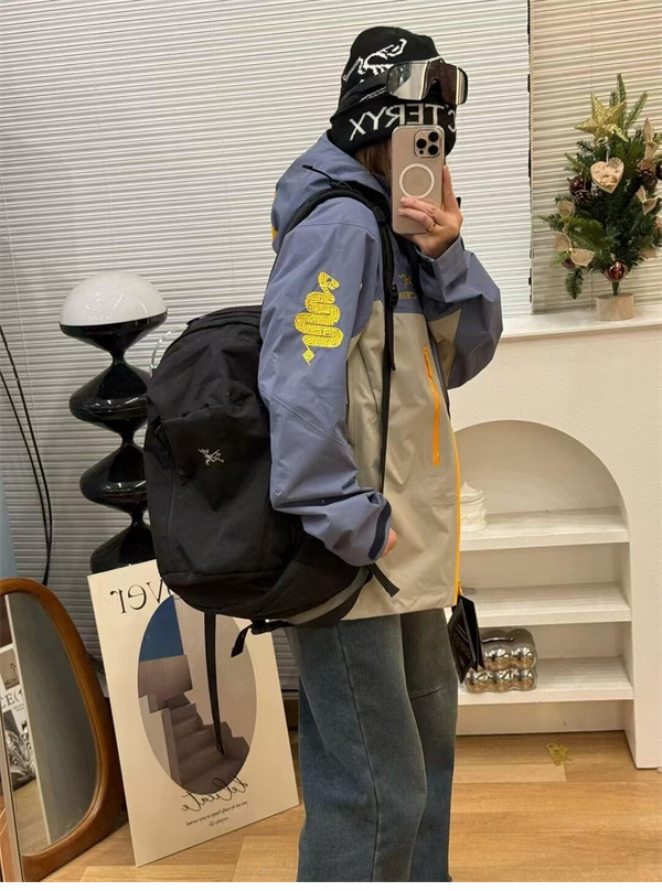 Arc Teryx 아크테릭스 알파 SV 자켓 레플리카 4번 이미지 - 의류 | 세미샵 레플리카 사이트