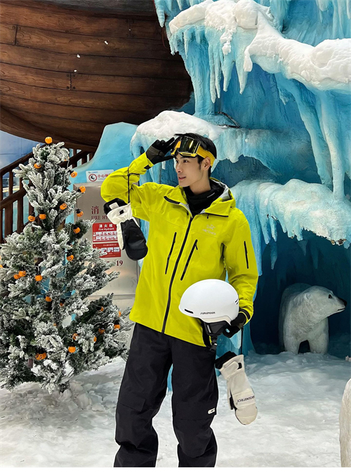 Arc Teryx 아크테릭스 알파 SV 자켓 고어택스 프로 5컬러 레플리카 38번 이미지 - 의류 | 세미샵 레플리카 사이트