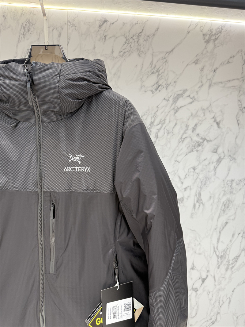 Arc Teryx 아크테릭스 패딩 알파 파카 레플리카 9번 이미지 - 의류 | 세미샵 레플리카 사이트