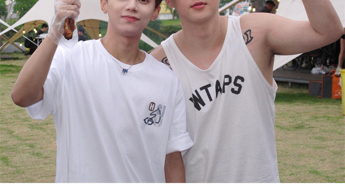 Hermes 에르메스 H Puzzle 디테일 코튼 반팔 티셔츠 레플리카 8번 이미지 - 의류 | 세미샵 레플리카 사이트