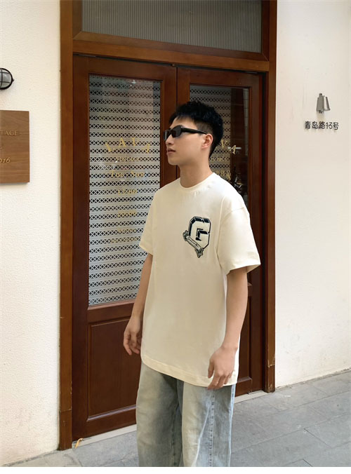 Givenchy 지방시 파우더 G 칼리지 반팔 티셔츠 레플리카 3번 이미지 - 의류 | 세미샵 레플리카 사이트