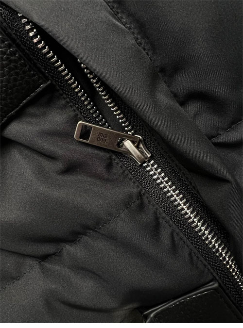 Givenchy 지방시 4G버클 스트랩 패딩 다운 베스트 레플리카 8번 이미지 - 의류 | 세미샵 레플리카 사이트