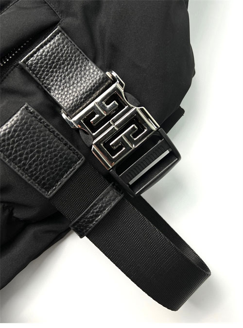 Givenchy 지방시 4G버클 스트랩 패딩 다운 베스트 레플리카 9번 이미지 - 의류 | 세미샵 레플리카 사이트