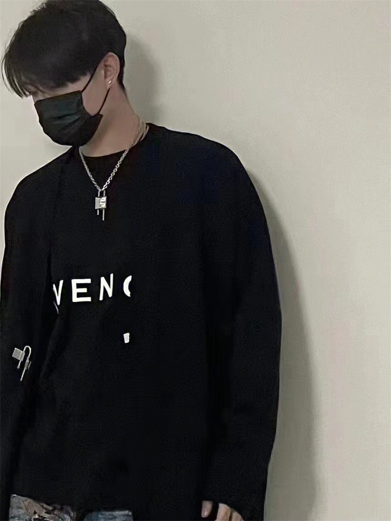 Givenchy 지방시 U 락 니트 V넥 가디건 레플리카 2번 이미지 - 의류 | 세미샵 레플리카 사이트