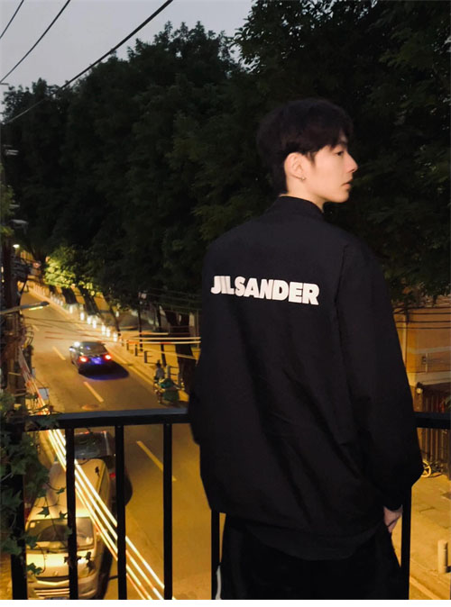 Jil Sander 질샌더 남성 밀리터리 로고 자켓 3컬러 레플리카 26번 이미지 - 의류 | 세미샵 레플리카 사이트