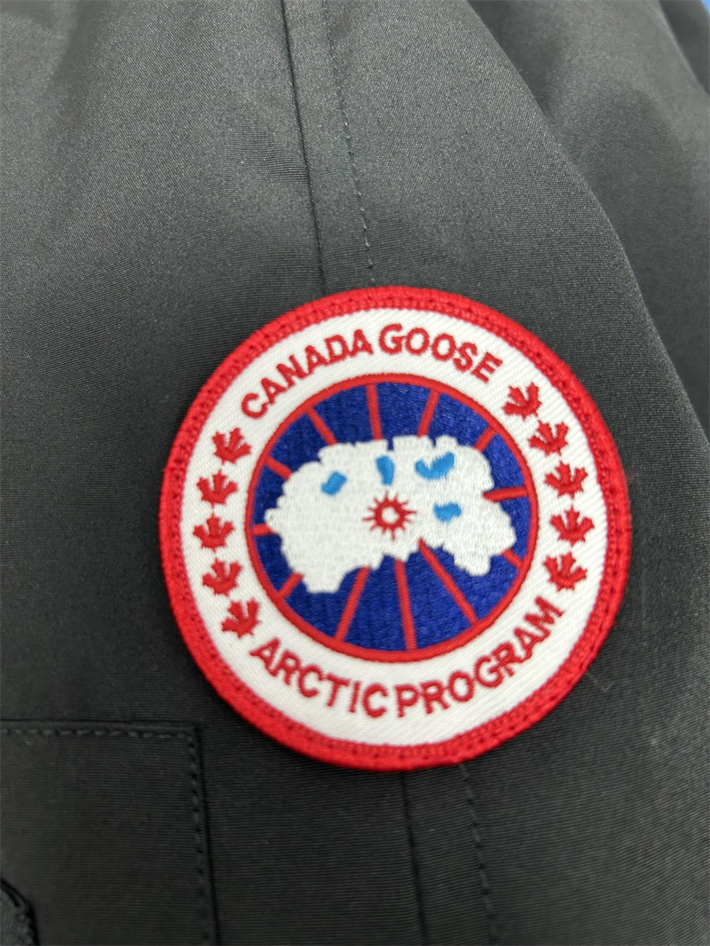 Canada Goose 캐나다구스 Chilliwack 칠리왁 봄버 헤리티지 다운 자켓 레플리카 5번 이미지 - 의류 | 세미샵 레플리카 사이트