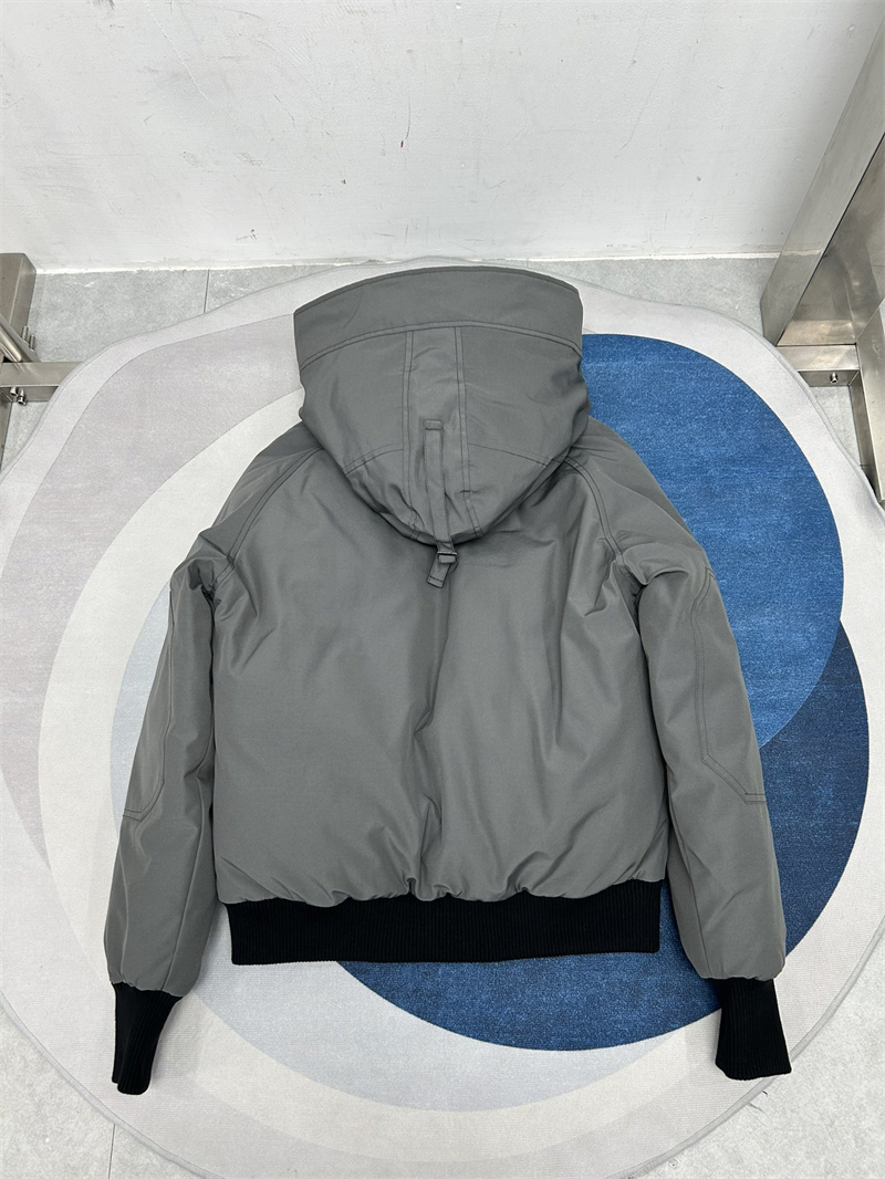 Canada Goose 캐나다구스 Chilliwack 칠리왁 봄버 헤리티지 다운 자켓 레플리카 10번 이미지 - 의류 | 세미샵 레플리카 사이트