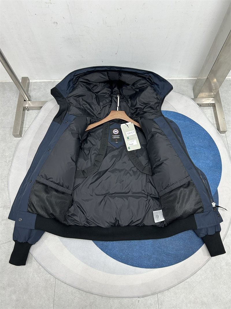 Canada Goose 캐나다구스 Chilliwack 칠리왁 봄버 헤리티지 다운 자켓 레플리카 20번 이미지 - 의류 | 세미샵 레플리카 사이트