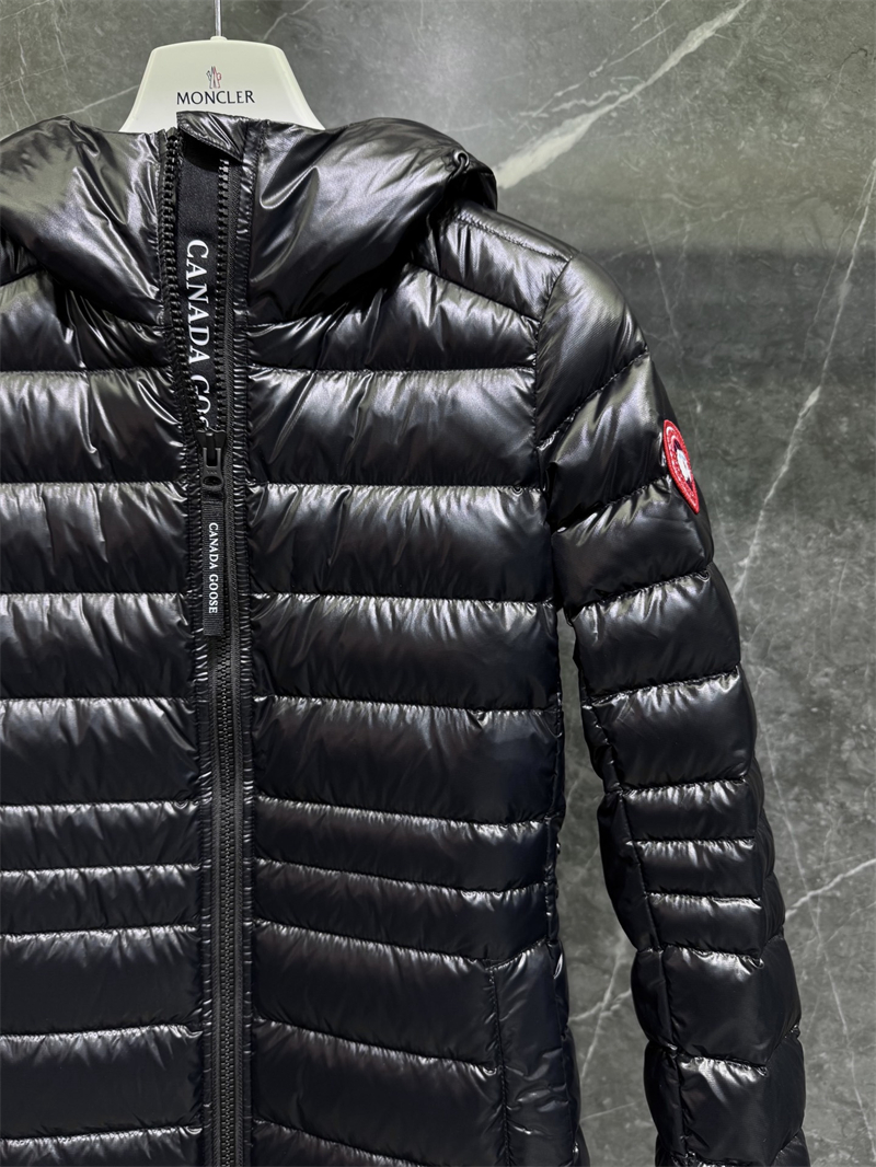 Canada Goose 캐나다구스 Cypress 사이프러스 후드 다운 패딩 자켓 레플리카 5번 이미지 - 의류 | 세미샵 레플리카 사이트