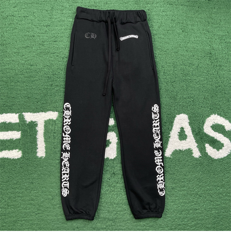크롬하츠 크롬하츠 스크롤 로고 스펠아웃 스웨트팬츠 레플리카 1번 이미지 - 의류 | 세미샵 레플리카 사이트