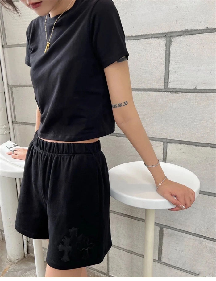 Chrome Hearts 크롬하츠 트리플 크로스 패치 숏 팬츠 레플리카 2번 이미지 - 의류 | 세미샵 레플리카 사이트
