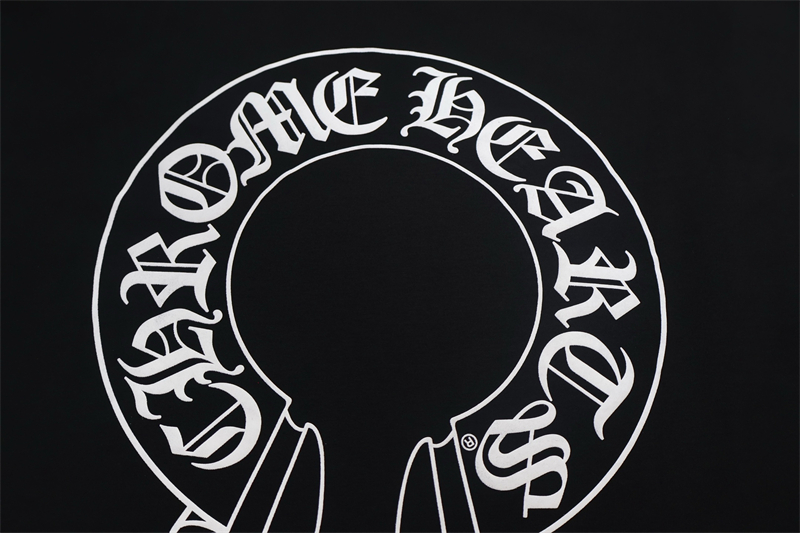 Chrome Hearts 크롬하츠 홀스슈 로고 포켓 롱슬리브 티셔츠 레플리카 10번 이미지 - 의류 | 세미샵 레플리카 사이트