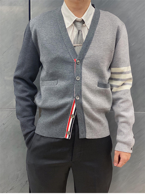 Thom Browne 톰브라운 배색 그레이 사선완장 4-Bar 가디건 레플리카 13번 이미지 - 의류 | 세미샵 레플리카 사이트