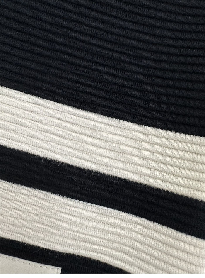 Thom Browne 톰브라운 사선완장 와플 반팔 폴로 셔츠&스웨트 반바지 레플리카 6번 이미지 - 의류 | 세미샵 레플리카 사이트