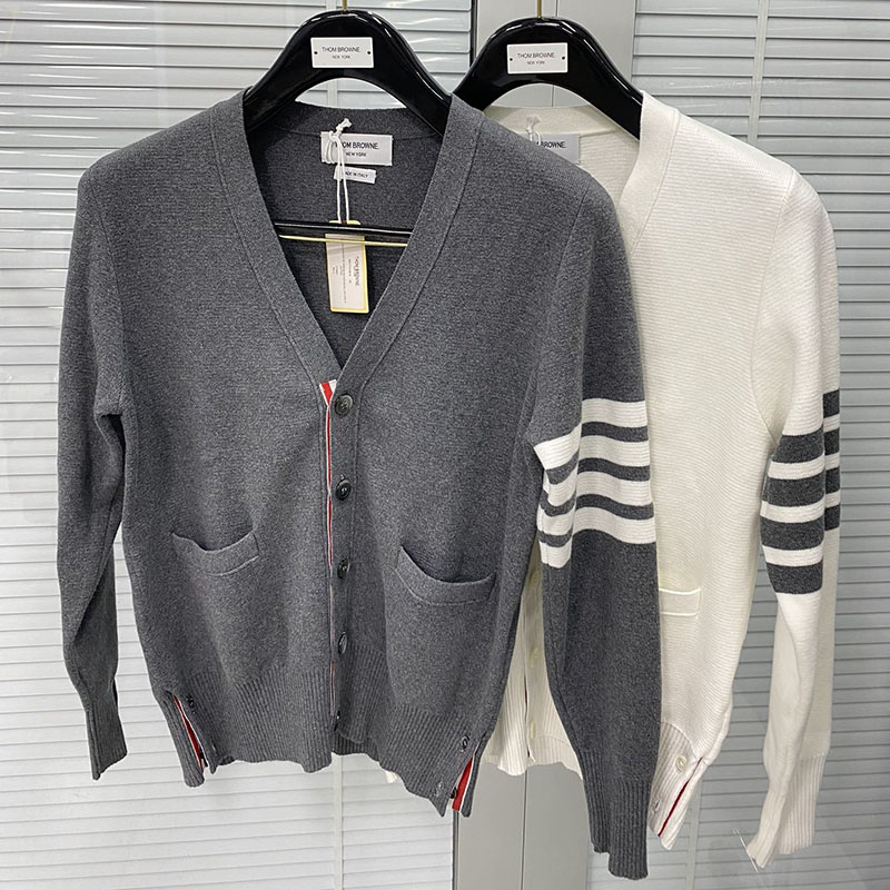 Thom Browne 톰브라운 사선완장 코튼 클래식 가디건 레플리카 1번 이미지 - 의류 | 세미샵 레플리카 사이트