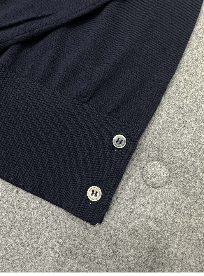 Thom Browne 톰브라운 사선완장 클래식 울 니트 스웨터 레플리카 25번 이미지 - 의류 | 세미샵 레플리카 사이트