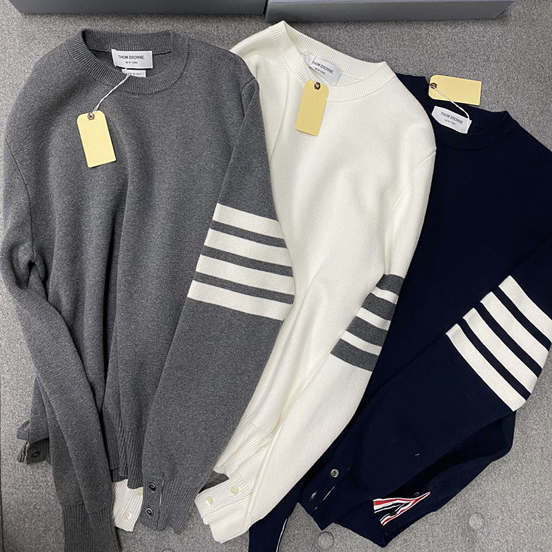 Thom Browne 톰브라운 사선완장 클래식 크루넥 맨투맨 레플리카 1번 이미지 - 의류 | 세미샵 레플리카 사이트