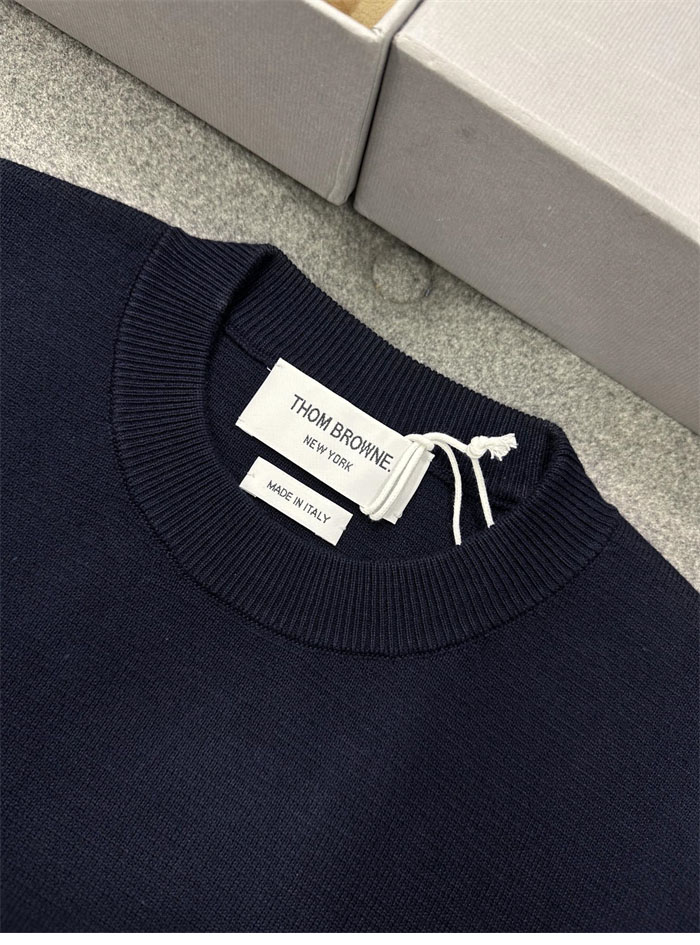 Thom Browne 톰브라운 사선완장 클래식 크루넥 맨투맨 레플리카 16번 이미지 - 의류 | 세미샵 레플리카 사이트