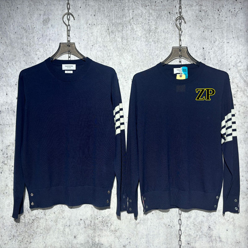 Thom Browne 톰브라운 사선완장 4-Bar 니트 스웨터 레플리카 1번 이미지 - 의류 | 세미샵 레플리카 사이트