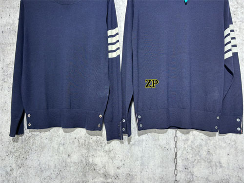 Thom Browne 톰브라운 사선완장 4-Bar 니트 스웨터 레플리카 10번 이미지 - 의류 | 세미샵 레플리카 사이트