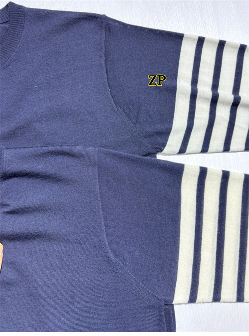 Thom Browne 톰브라운 사선완장 4-Bar 니트 스웨터 레플리카 13번 이미지 - 의류 | 세미샵 레플리카 사이트