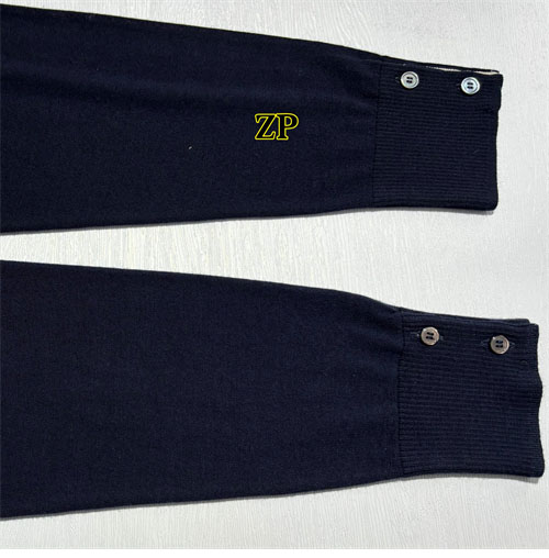 Thom Browne 톰브라운 사선완장 4-Bar 니트 스웨터 레플리카 14번 이미지 - 의류 | 세미샵 레플리카 사이트