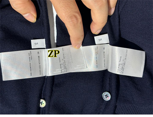 Thom Browne 톰브라운 사선완장 4-Bar 니트 스웨터 레플리카 28번 이미지 - 의류 | 세미샵 레플리카 사이트