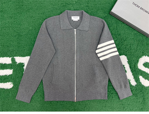 Thom Browne 톰브라운 사선완장 4-Bar 메리노 울 니트 카라 집업 레플리카 13번 이미지 - 의류 | 세미샵 레플리카 사이트