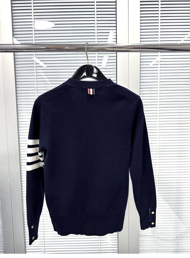 Thom Browne 톰브라운 사선완장 4-Bar 밀라노 스티치 클래식 가디건 레플리카 22번 이미지 - 의류 | 세미샵 레플리카 사이트