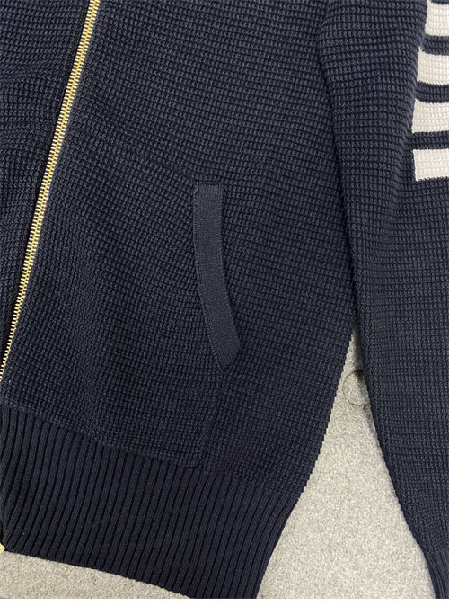 Thom Browne 톰브라운 사선완장 4-Bar 와플 후드 집업 레플리카 16번 이미지 - 의류 | 세미샵 레플리카 사이트