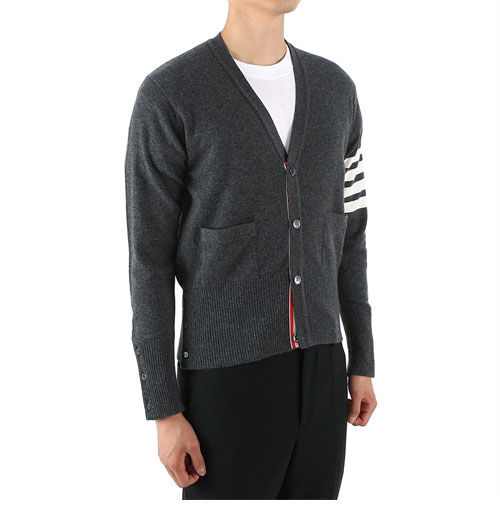 Thom Browne 톰브라운 사선완장 4-Bar 캐시미어 크롭 가디건 레플리카 27번 이미지 - 의류 | 세미샵 레플리카 사이트