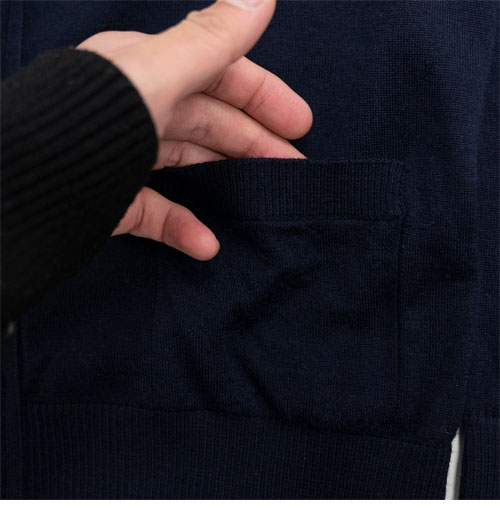 Thom Browne 톰브라운 사선완장 4-Bar 클래식 가디건 레플리카 8번 이미지 - 의류 | 세미샵 레플리카 사이트