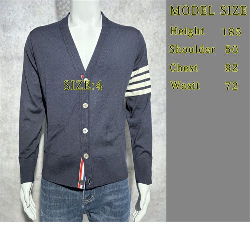 Thom Browne 톰브라운 사선완장 4-Bar 클래식 가디건 레플리카 18번 이미지 - 의류 | 세미샵 레플리카 사이트