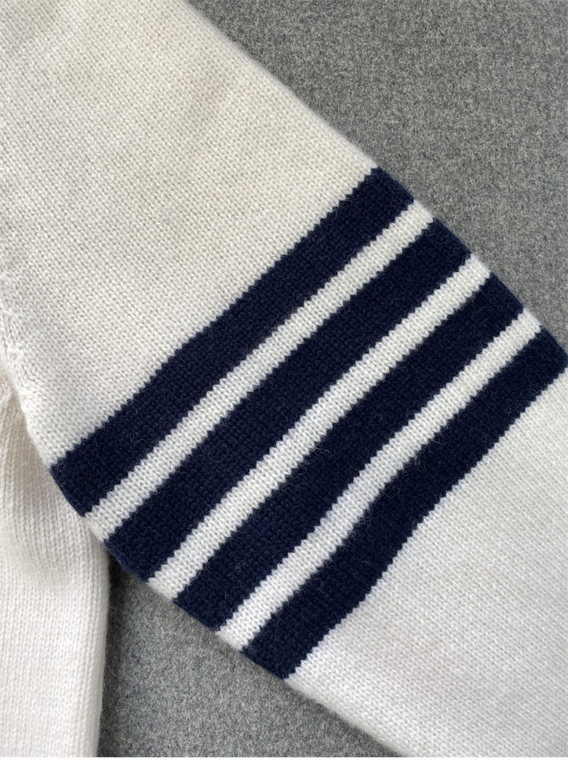 Thom Browne 톰브라운 사선완장 4-Bar 클래식 울 후드 집업 레플리카 18번 이미지 - 의류 | 세미샵 레플리카 사이트