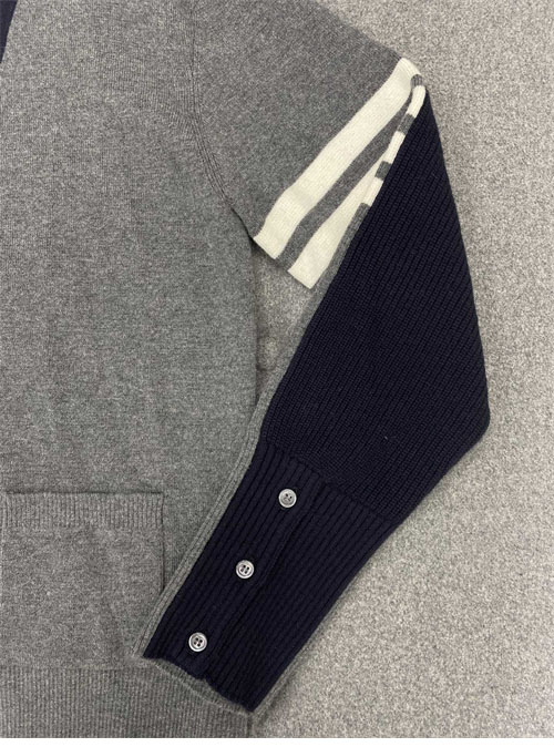 Thom Browne 톰브라운 사선완장 4-Bar 하프 가디건 레플리카 18번 이미지 - 의류 | 세미샵 레플리카 사이트