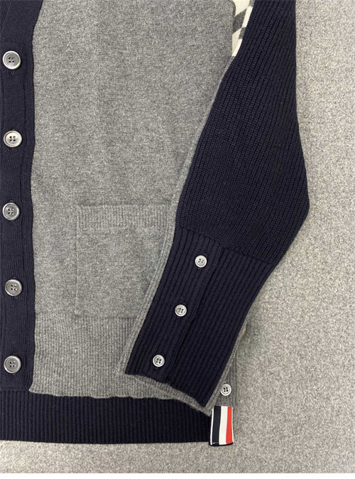 Thom Browne 톰브라운 사선완장 4-Bar 하프 가디건 레플리카 19번 이미지 - 의류 | 세미샵 레플리카 사이트