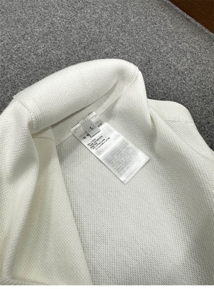 Thom Browne 톰브라운 삼선 스트라이프 반팔 티셔츠 레플리카 20번 이미지 - 의류 | 세미샵 레플리카 사이트