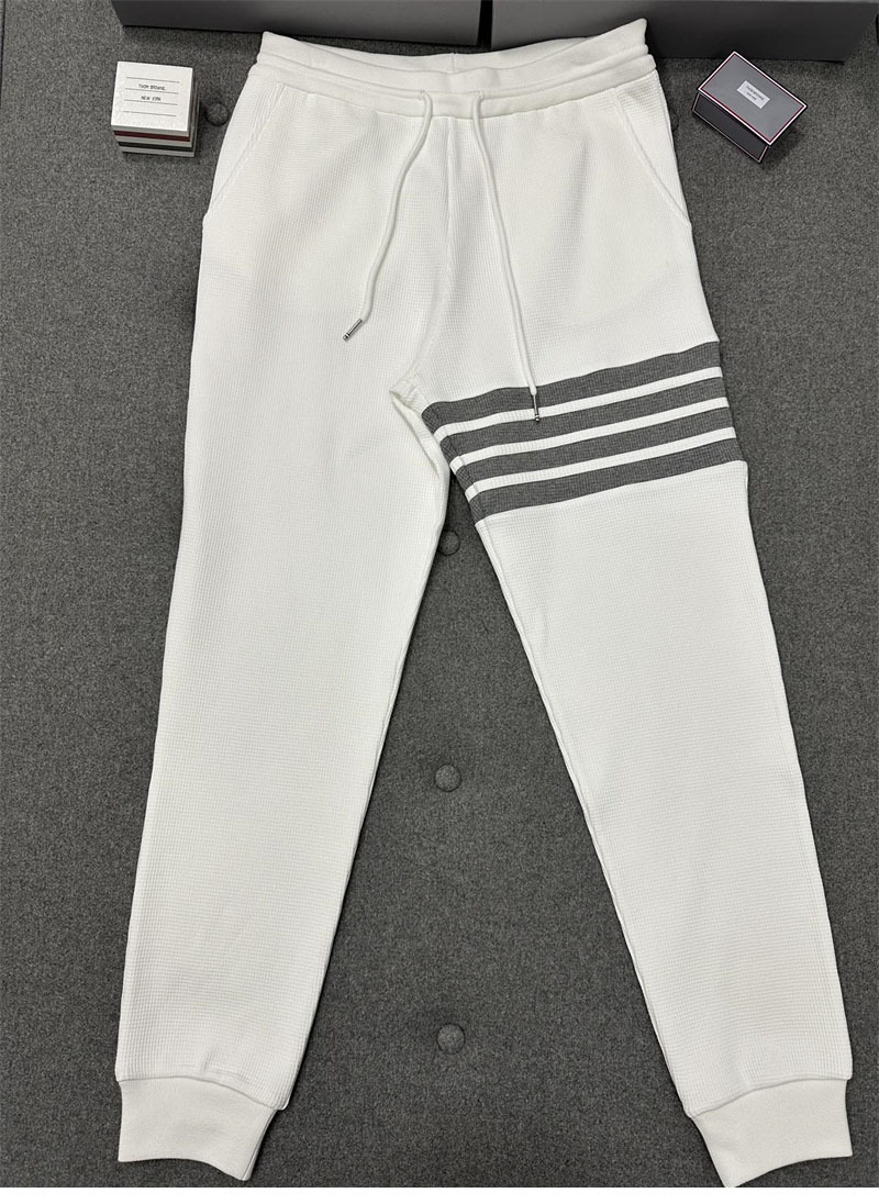 Thom Browne 톰브라운 와플 사선완장 4-Bar 스웨트팬츠 레플리카 4번 이미지 - 의류 | 세미샵 레플리카 사이트