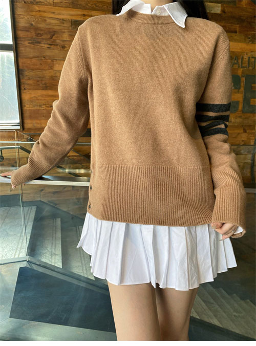 Thom Browne 톰브라운 울 저지 스티치 사선완장 4-Bar 크루넥 클래식 니트 레플리카 7번 이미지 - 의류 | 세미샵 레플리카 사이트